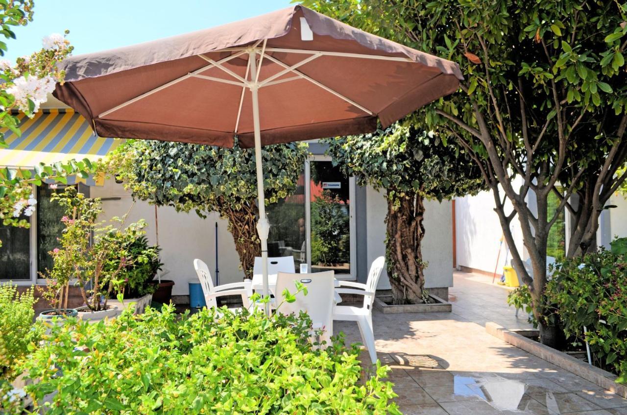 Riverside Apartments Chiara Ούλτσιν Εξωτερικό φωτογραφία
