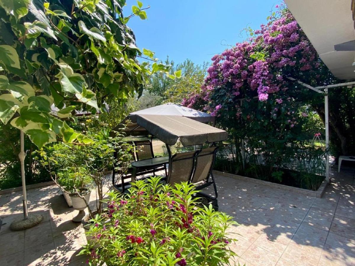 Riverside Apartments Chiara Ούλτσιν Εξωτερικό φωτογραφία